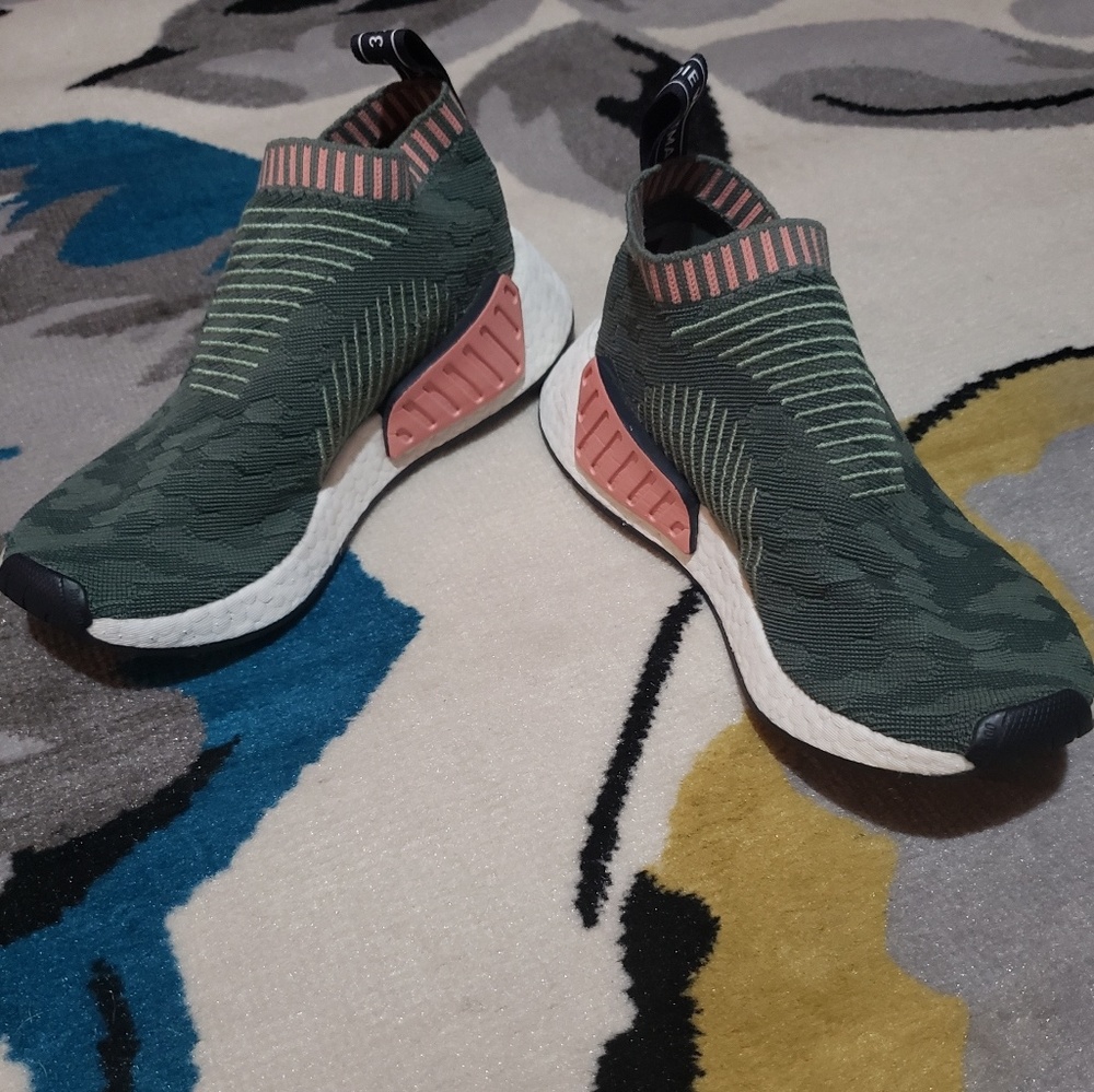 Sold - Picture 3 of 3